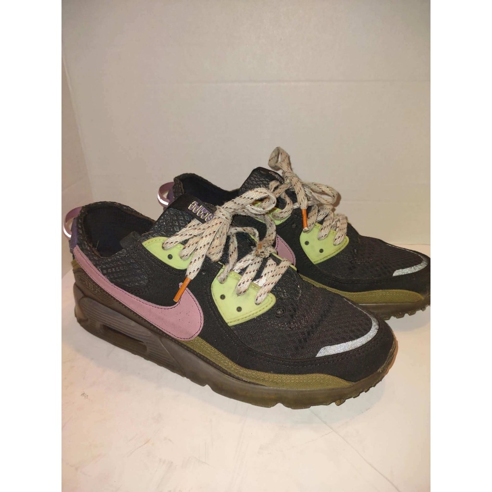 Nike Air Max 90 Terrascape Black Dark Olive Pink DM0033-003 Mens 11 Terrascape